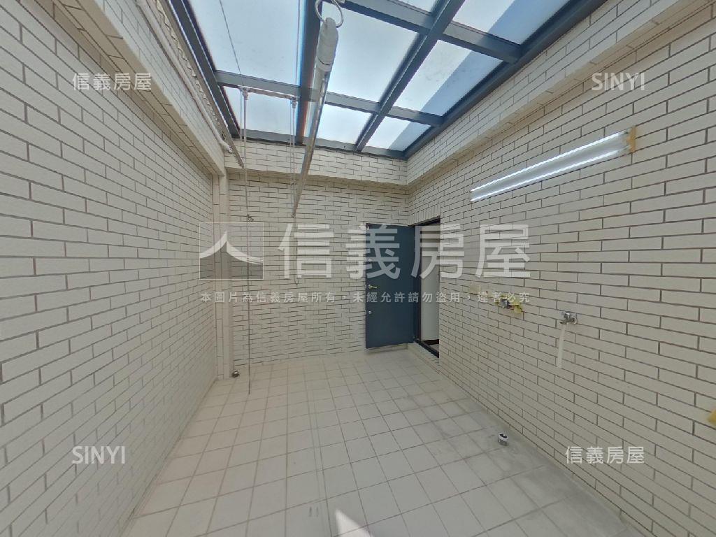 前院好停車南區德富路別墅房屋室內格局與周邊環境