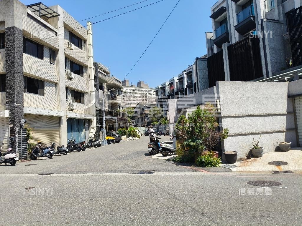 前院好停車南區德富路別墅房屋室內格局與周邊環境