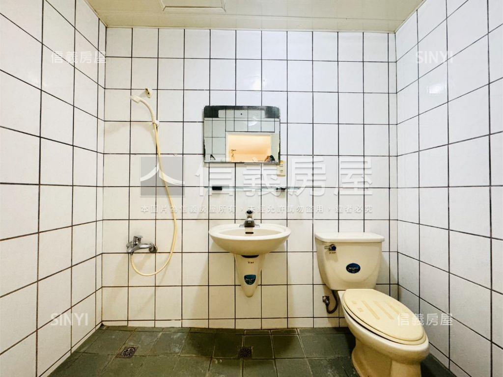 美日僑三房公寓房屋室內格局與周邊環境