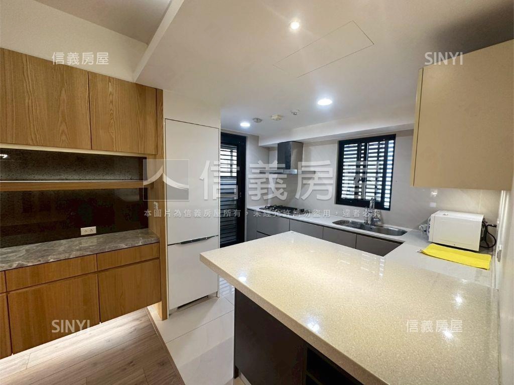 豐境敘美視野裝潢雙平車房屋室內格局與周邊環境