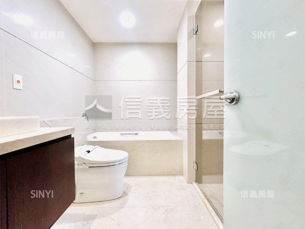 豐境敘美視野裝潢雙平車房屋室內格局與周邊環境