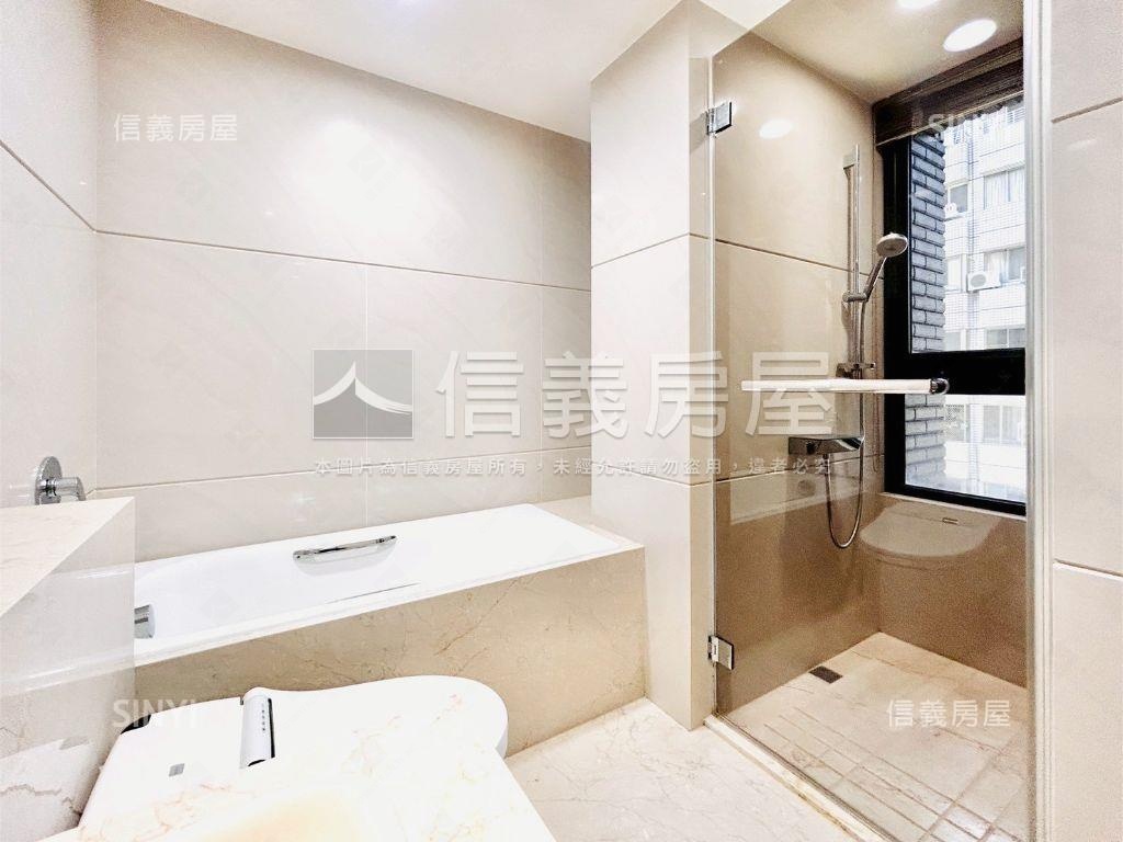 豐境敘美視野裝潢雙平車房屋室內格局與周邊環境