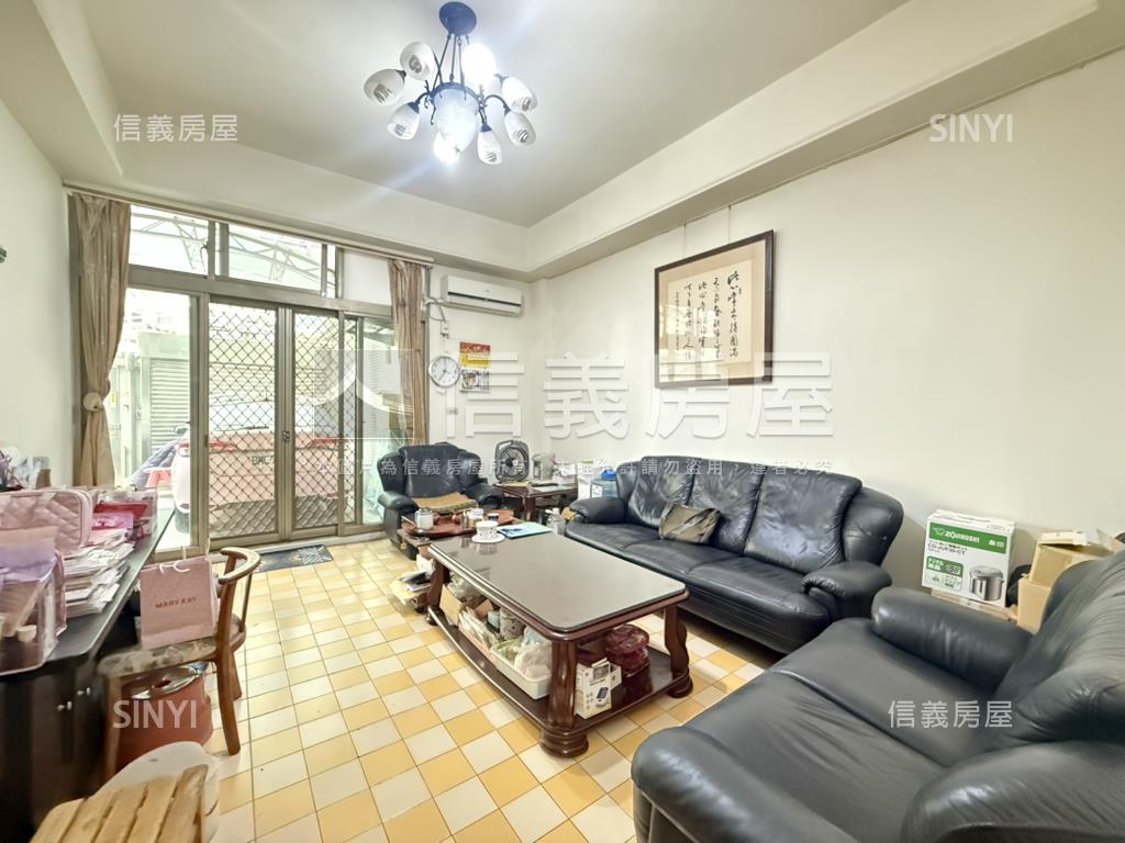 存中園道旁有庭院一樓房屋室內格局與周邊環境