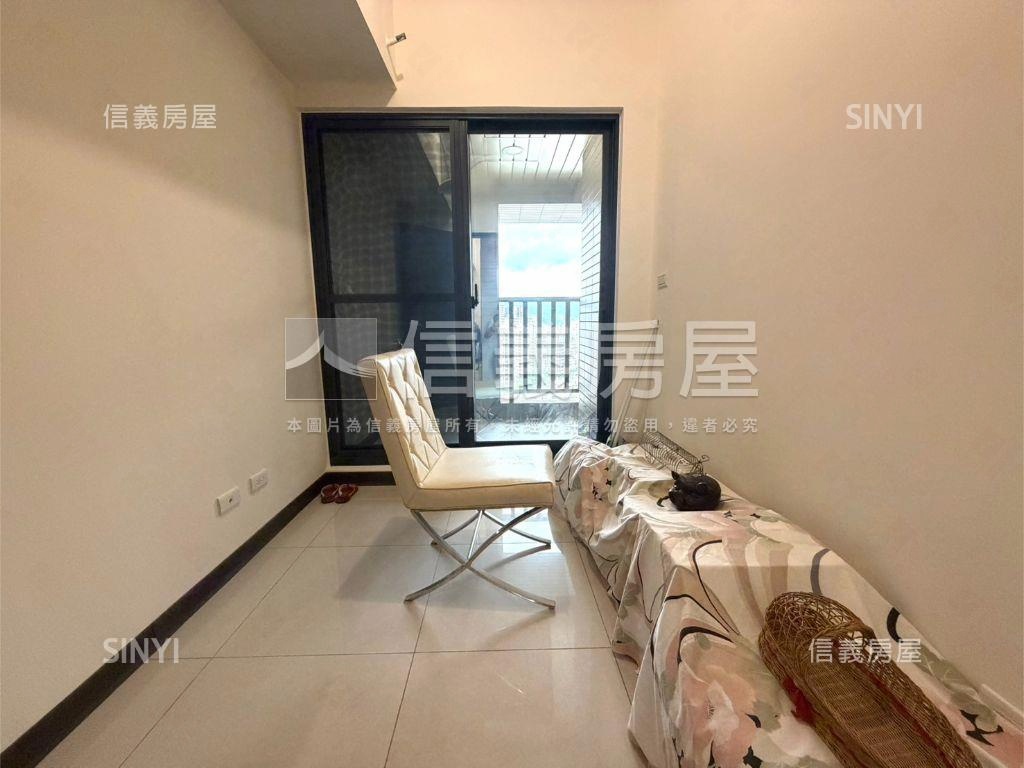 ⭐世界花園方園兩房車位⭐房屋室內格局與周邊環境