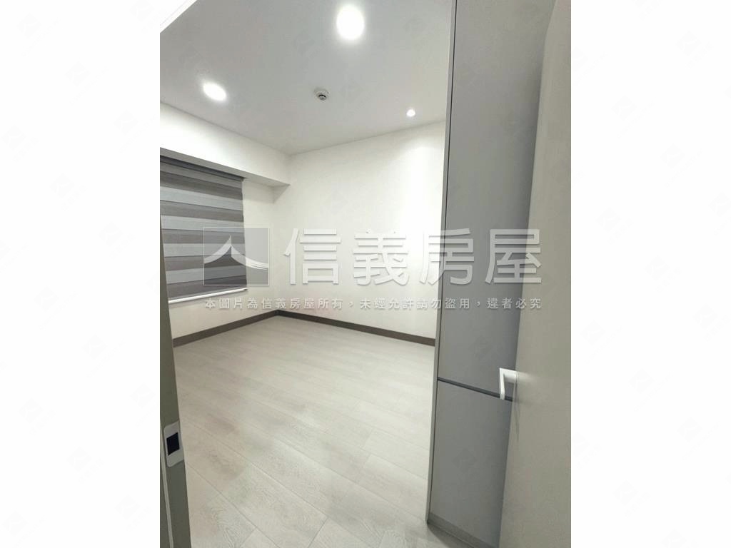 府中站電梯三房平面車位房屋室內格局與周邊環境