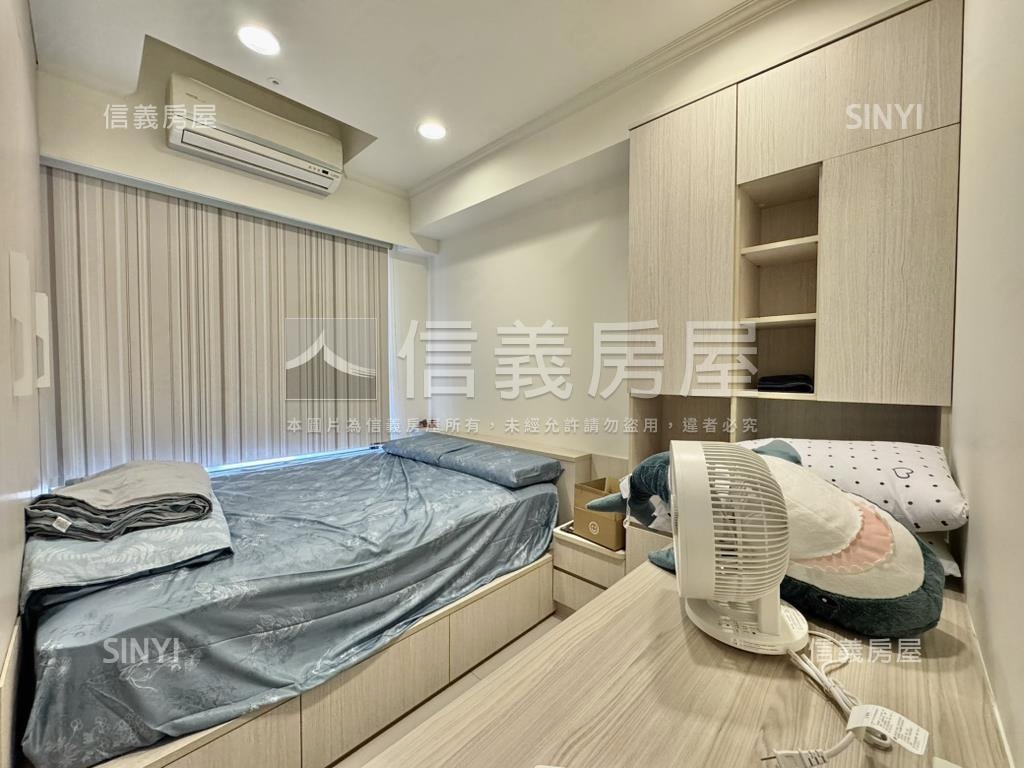 Ｒ１４近巨蛋高樓三房平車房屋室內格局與周邊環境