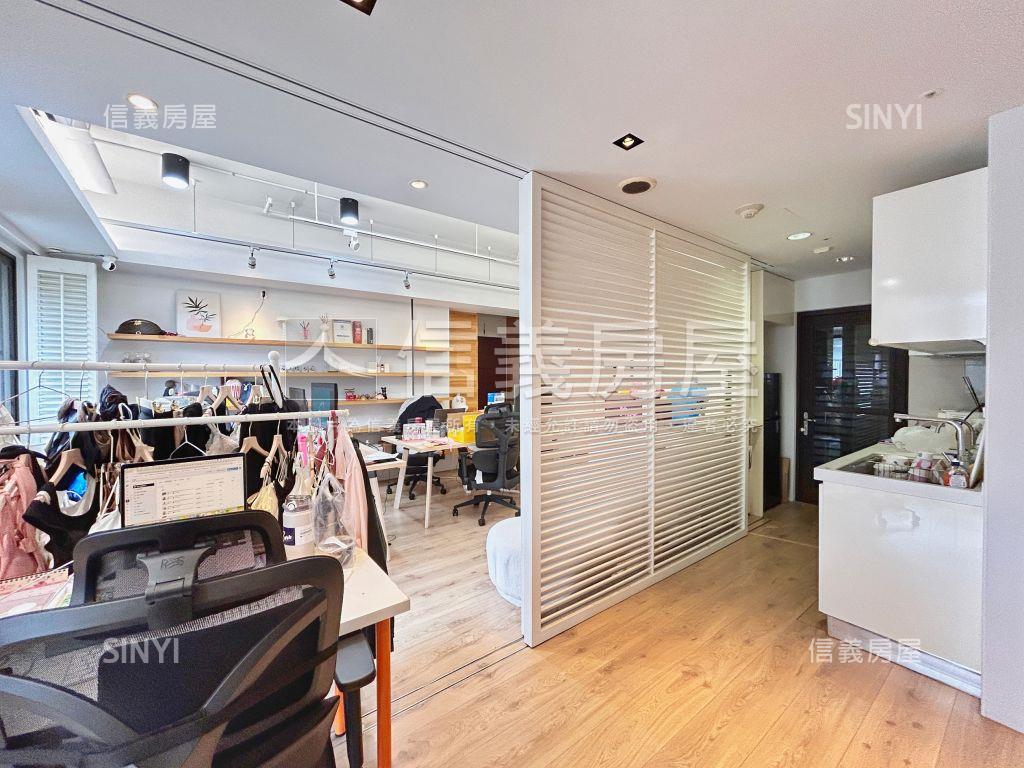 幸福百合二房車位房屋室內格局與周邊環境