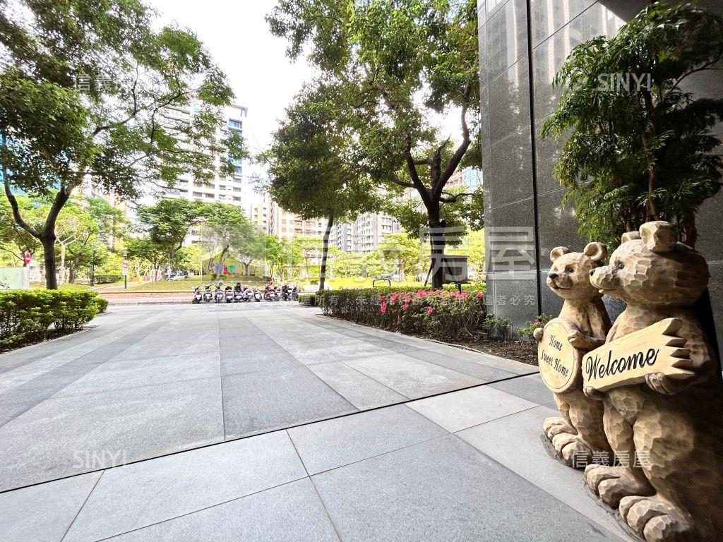 幸福百合二房車位房屋室內格局與周邊環境
