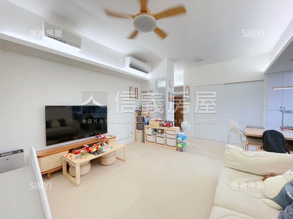 合群新城裝潢美宅平車房屋室內格局與周邊環境