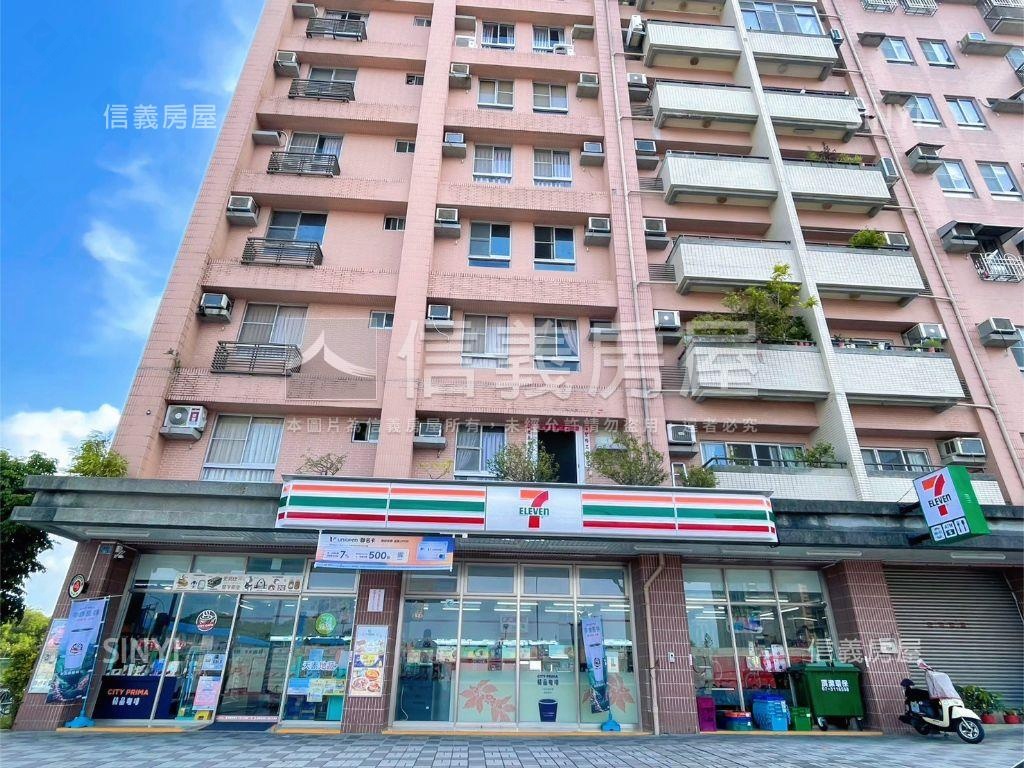 合群新城裝潢美宅平車房屋室內格局與周邊環境