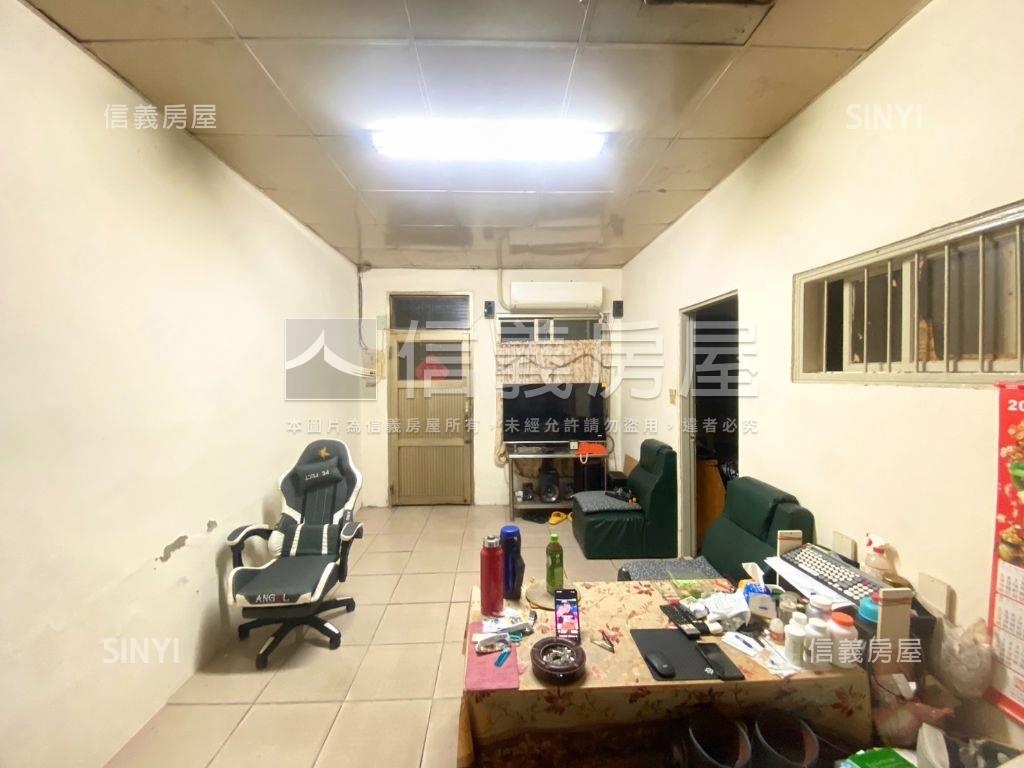 成功路旁靜謐ㄧ境居房屋室內格局與周邊環境