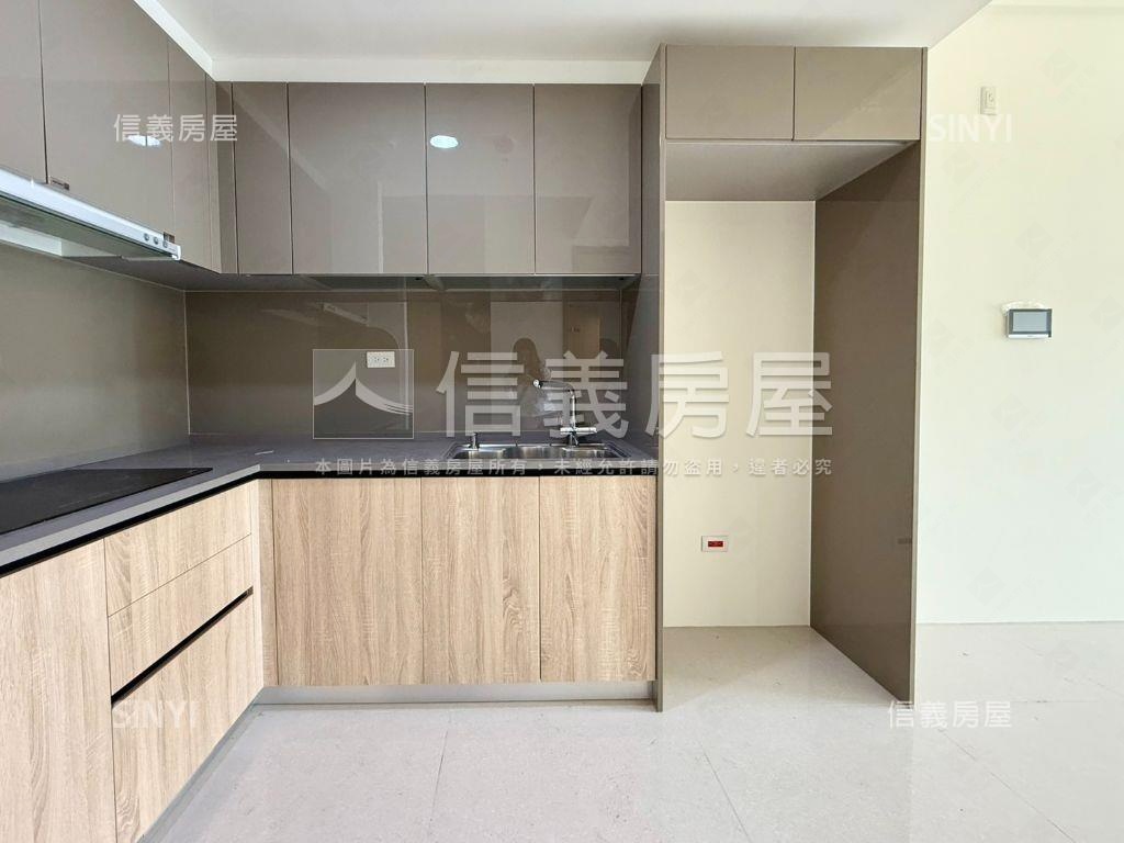 順天謙華全新未住高樓兩房房屋室內格局與周邊環境