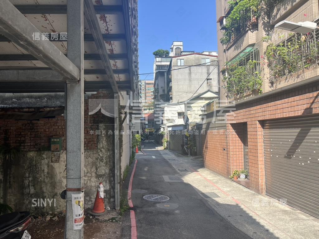南海段三小段６６９－２房屋室內格局與周邊環境