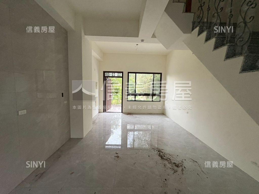 橙豐虎山街美墅Ａ１０房屋室內格局與周邊環境