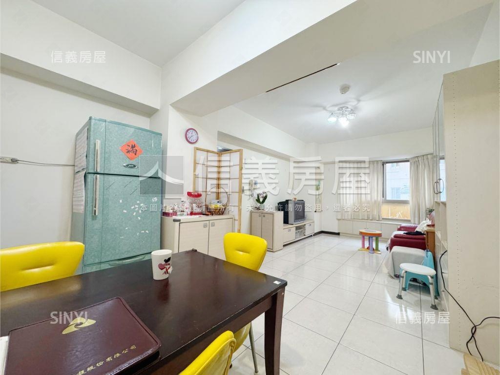 專任★合康米堤３房房屋室內格局與周邊環境