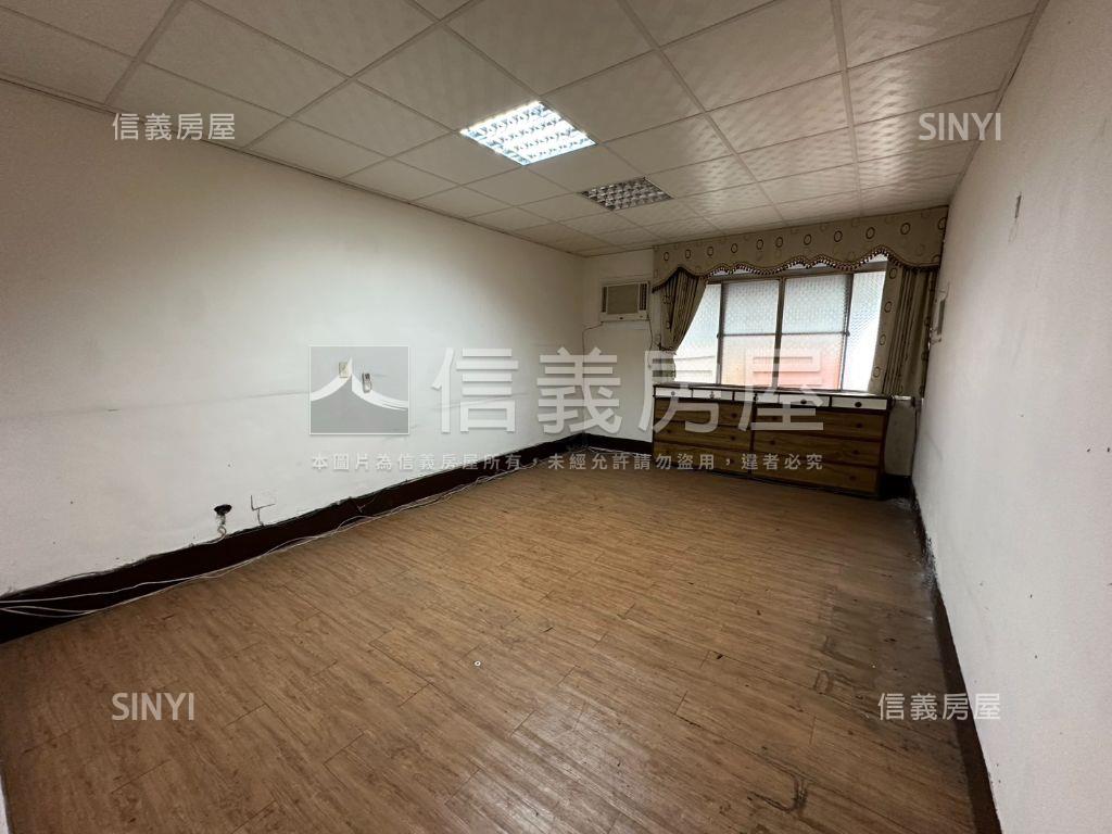 莊敬國小旁臨路透店房屋室內格局與周邊環境