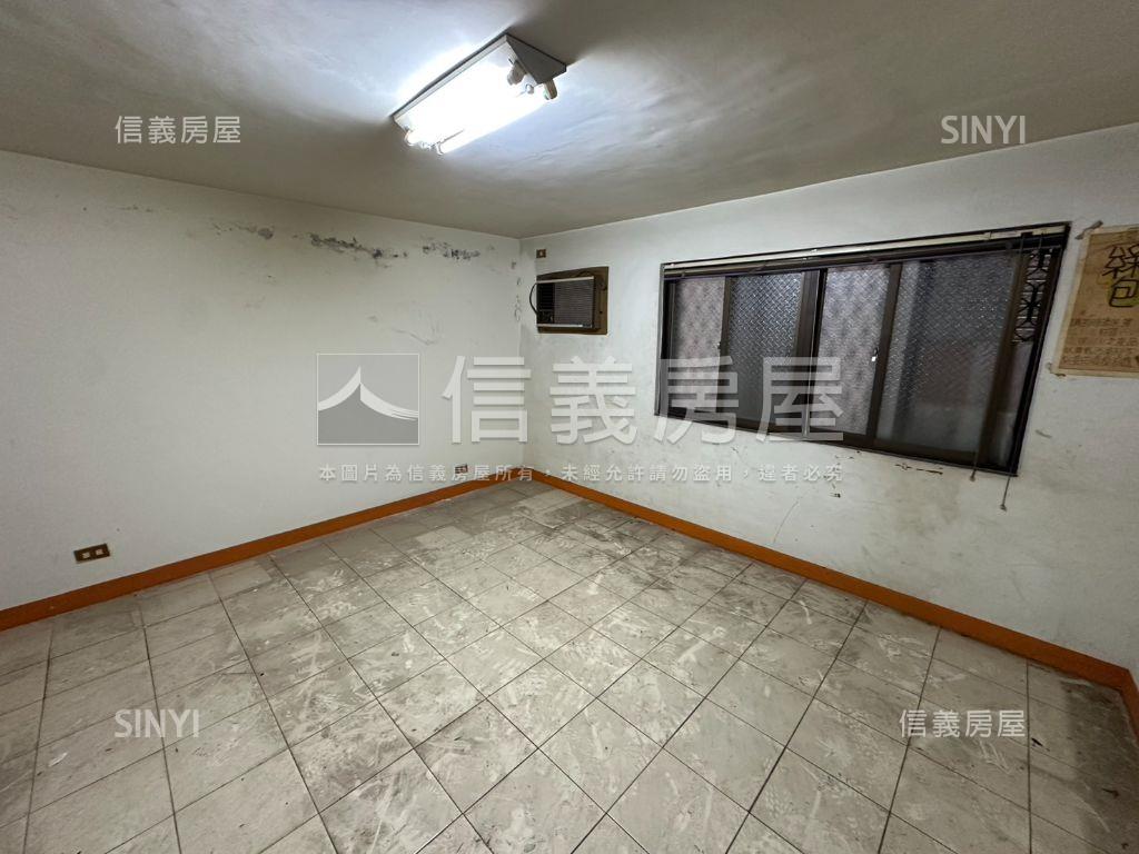 莊敬國小旁臨路透店房屋室內格局與周邊環境