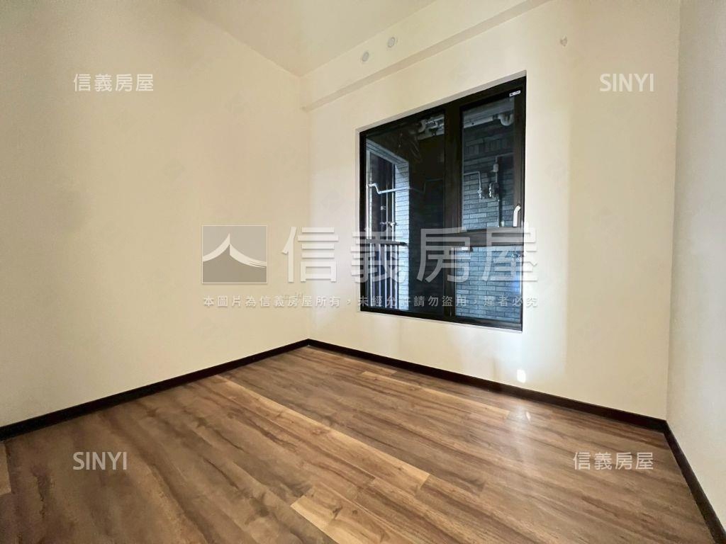 定泰臻翫稀有高樓景觀房屋室內格局與周邊環境