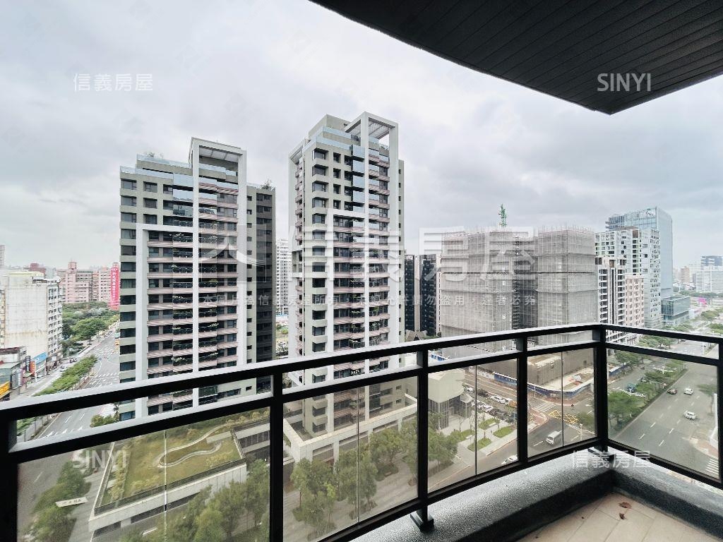 定泰臻翫稀有高樓景觀房屋室內格局與周邊環境