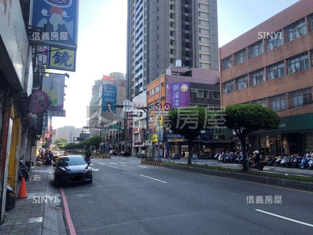 重新路二段。金透店房屋室內格局與周邊環境