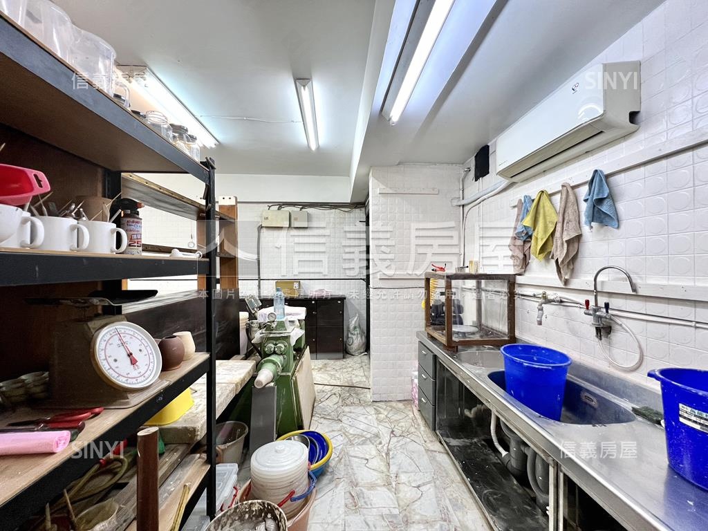 ㊝東光★鑽石角窗面寬樓店房屋室內格局與周邊環境