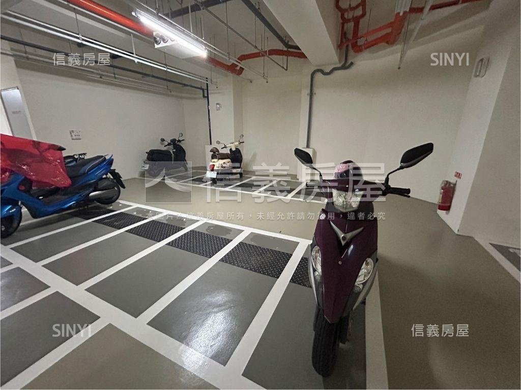 近榮總精裝雙衛開窗平車房屋室內格局與周邊環境