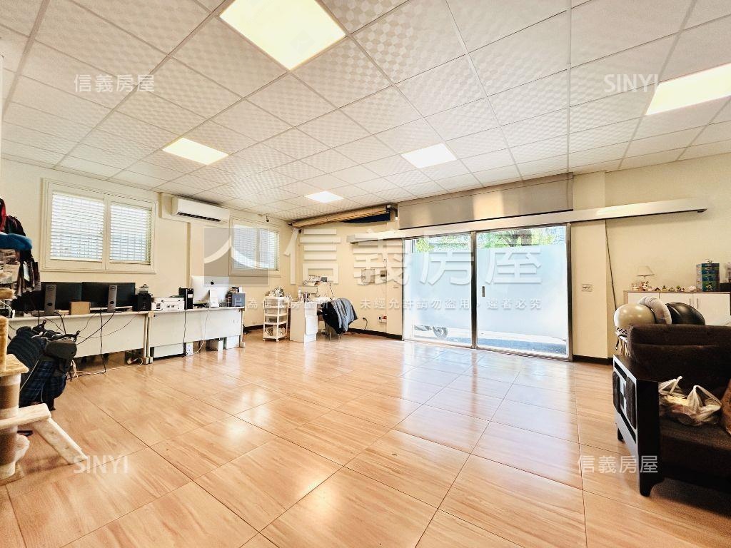 【精選】大空間一樓辦店住房屋室內格局與周邊環境
