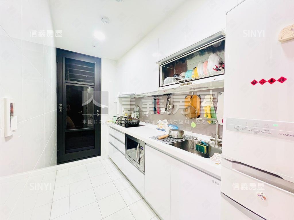 四年一遇馥華城峰兩房釋出房屋室內格局與周邊環境