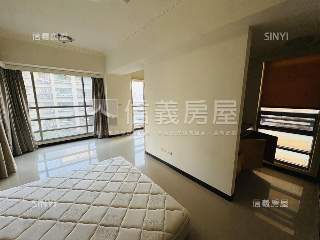 水明漾。公園路樹景明亮宅房屋室內格局與周邊環境