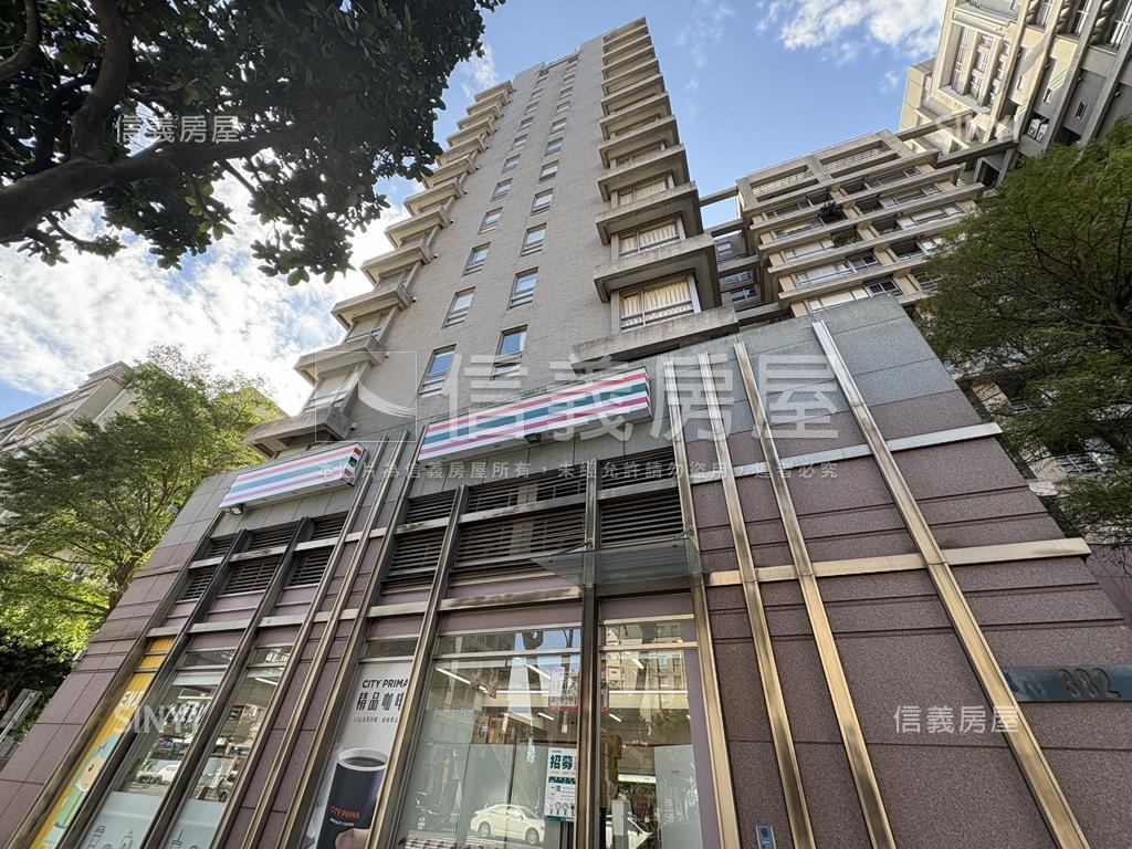 水明漾。公園路樹景明亮宅房屋室內格局與周邊環境