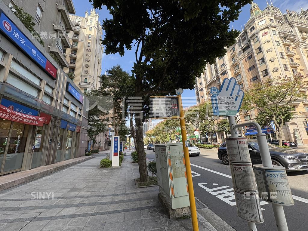 水明漾。公園路樹景明亮宅房屋室內格局與周邊環境