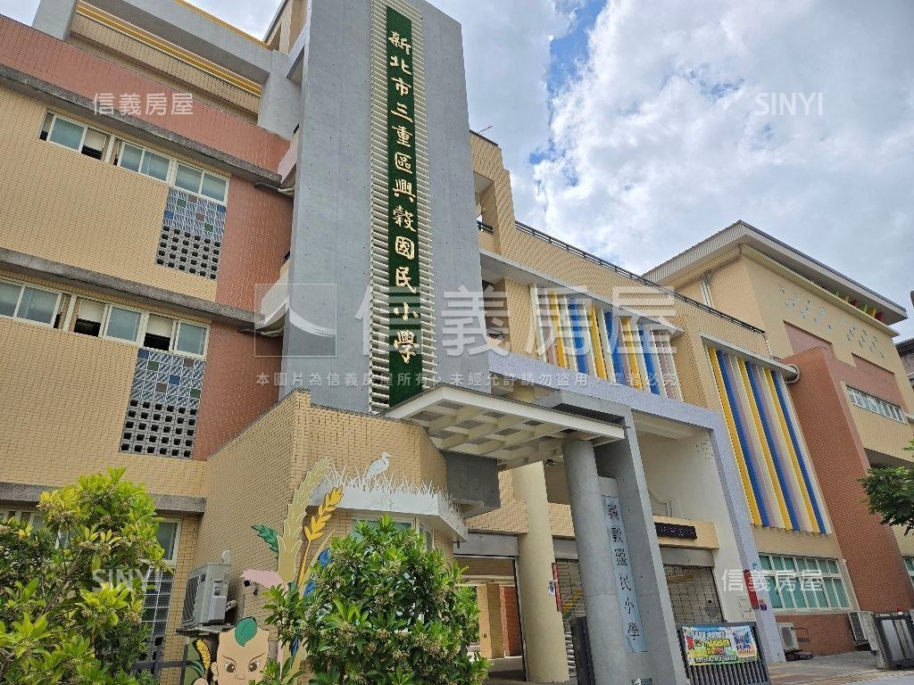 ◆無印風兩房車位近公園☆房屋室內格局與周邊環境