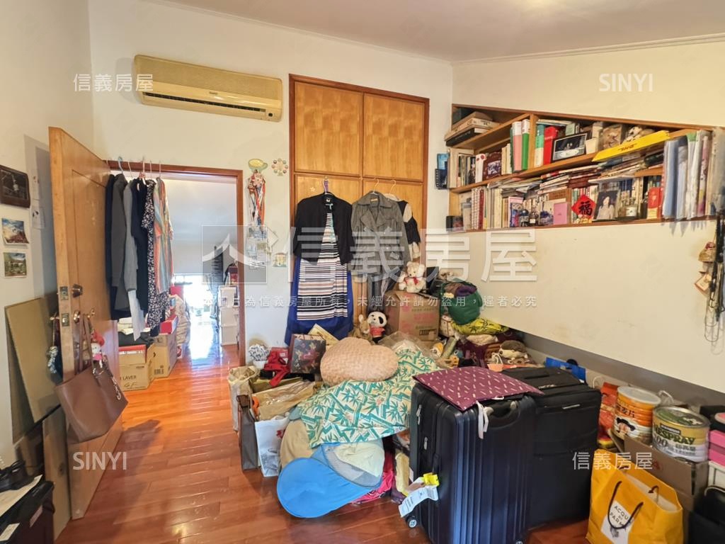 美麗大湖綠景雙車位房屋室內格局與周邊環境