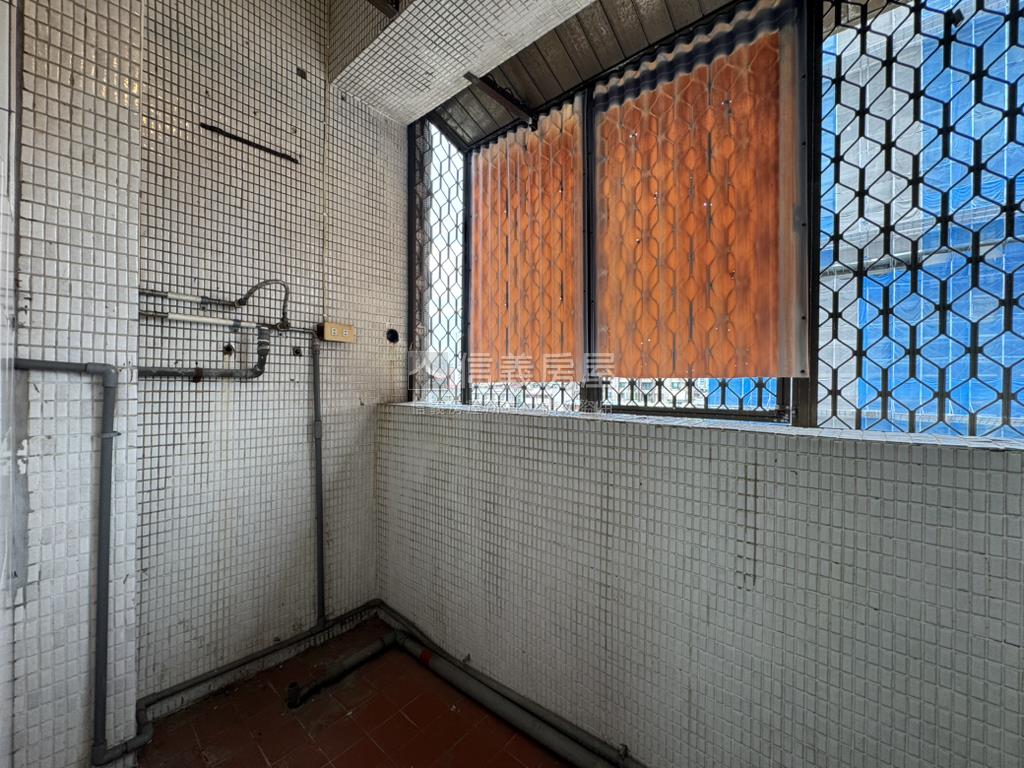 吉林鴻運電梯住辦房屋室內格局與周邊環境