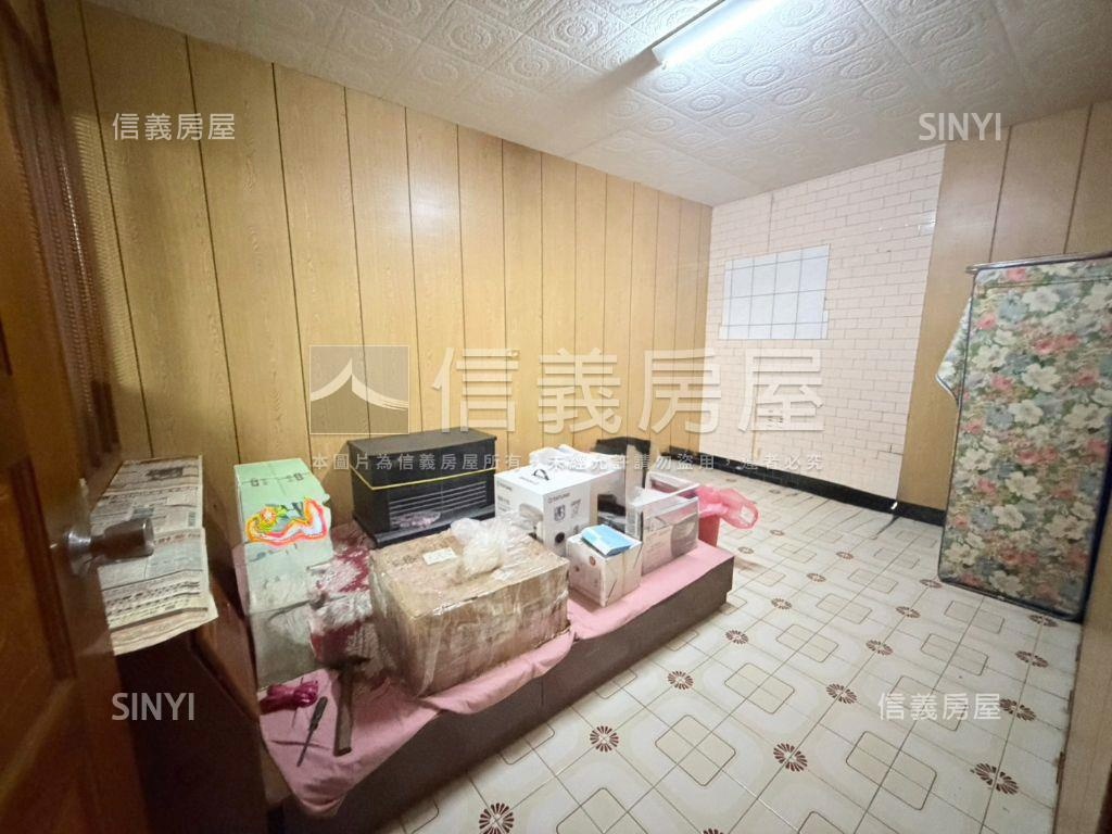 近中路重劃區靜巷透天房屋室內格局與周邊環境