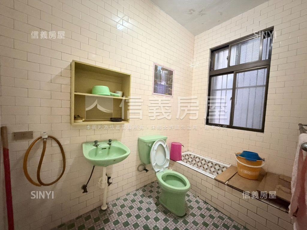 近中路重劃區靜巷透天房屋室內格局與周邊環境