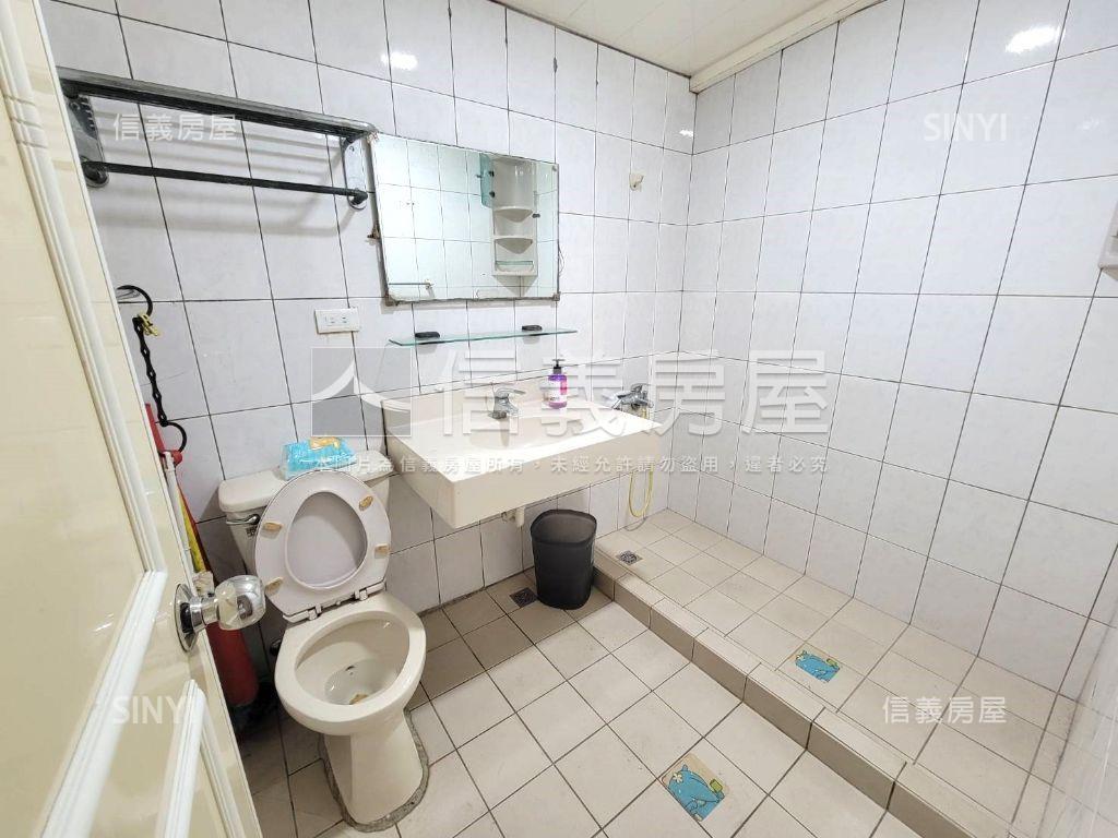 近區公所方正美寓房屋室內格局與周邊環境