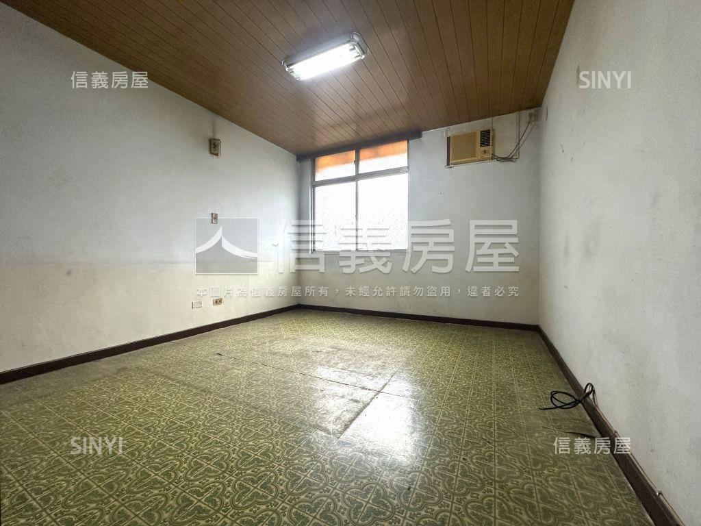 未來捷運秀明大空間頂加房屋室內格局與周邊環境