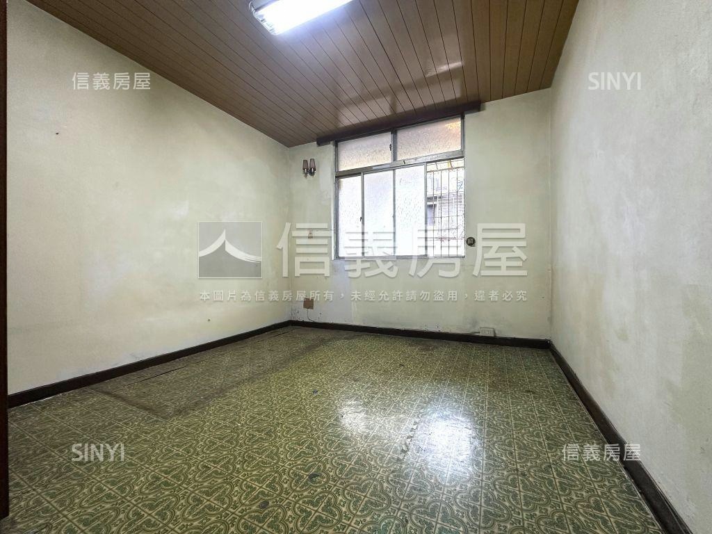 未來捷運秀明大空間頂加房屋室內格局與周邊環境