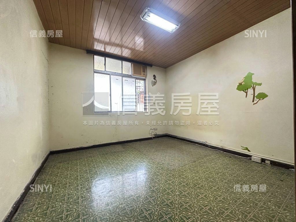 未來捷運秀明大空間頂加房屋室內格局與周邊環境