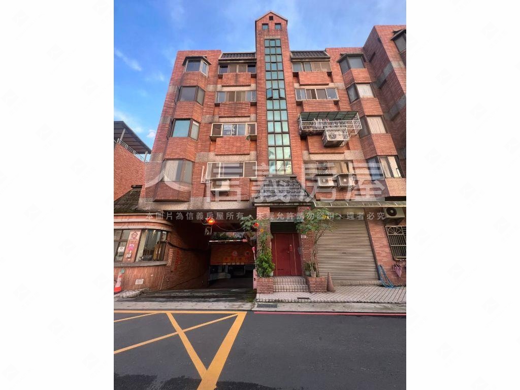 龍潭採光美妝三房車房屋室內格局與周邊環境