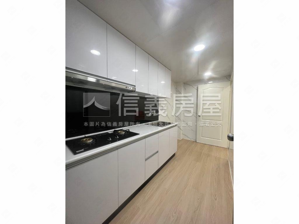 龍潭採光美妝三房車房屋室內格局與周邊環境