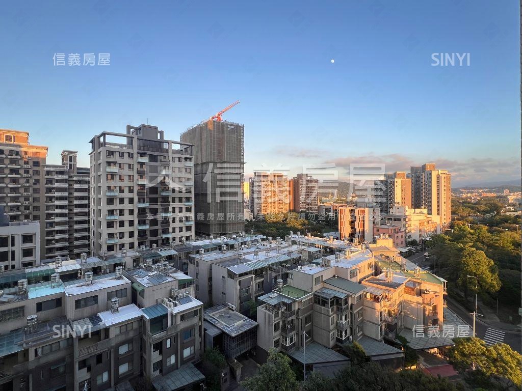 明日軸高鐵大四房房屋室內格局與周邊環境