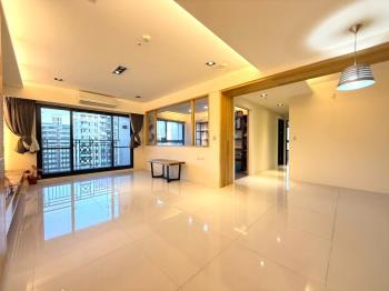 明日軸高鐵大四房