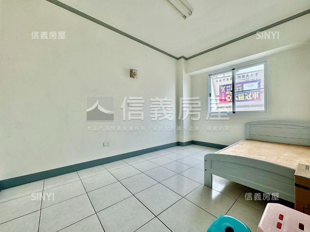 近巴克禮公園潛力三房房屋室內格局與周邊環境