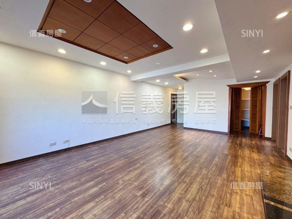 ⭐濱湖特區大三房＋車位⭐房屋室內格局與周邊環境