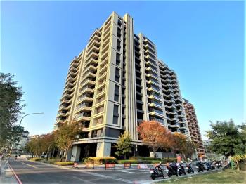 永信河景三房平車