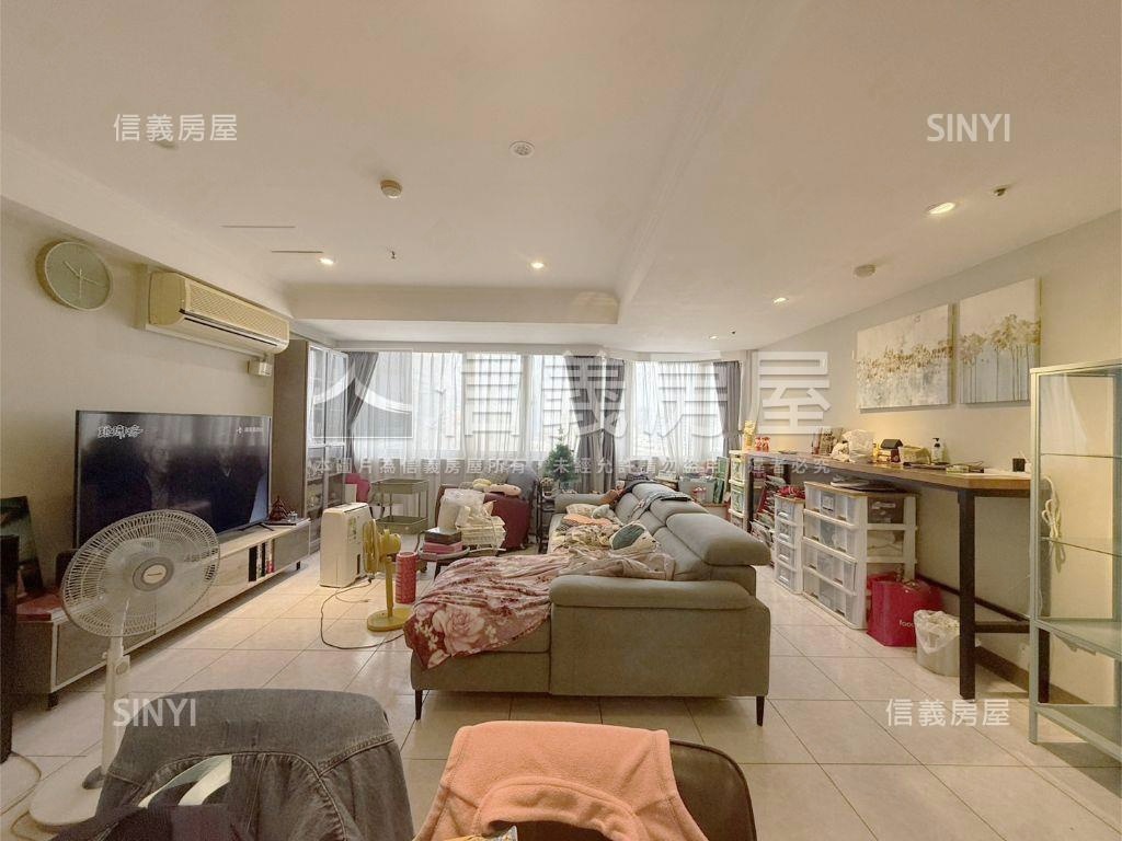 高樓層景觀佳太陽大帝房屋室內格局與周邊環境