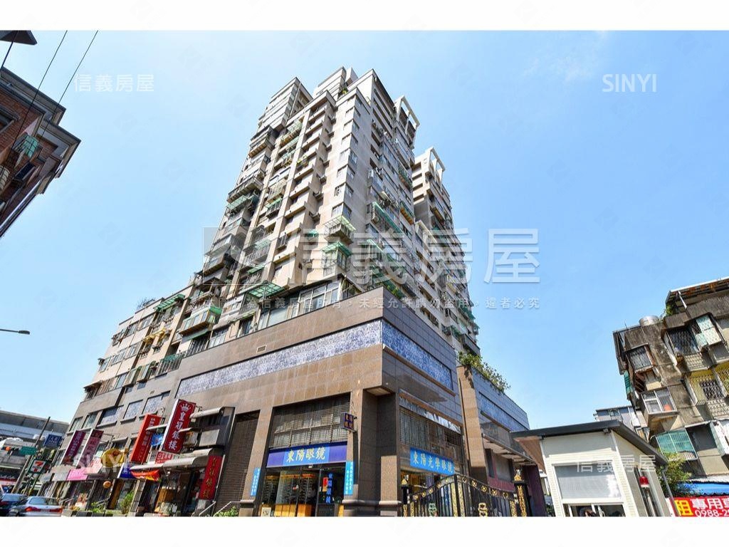 高樓層景觀佳太陽大帝房屋室內格局與周邊環境