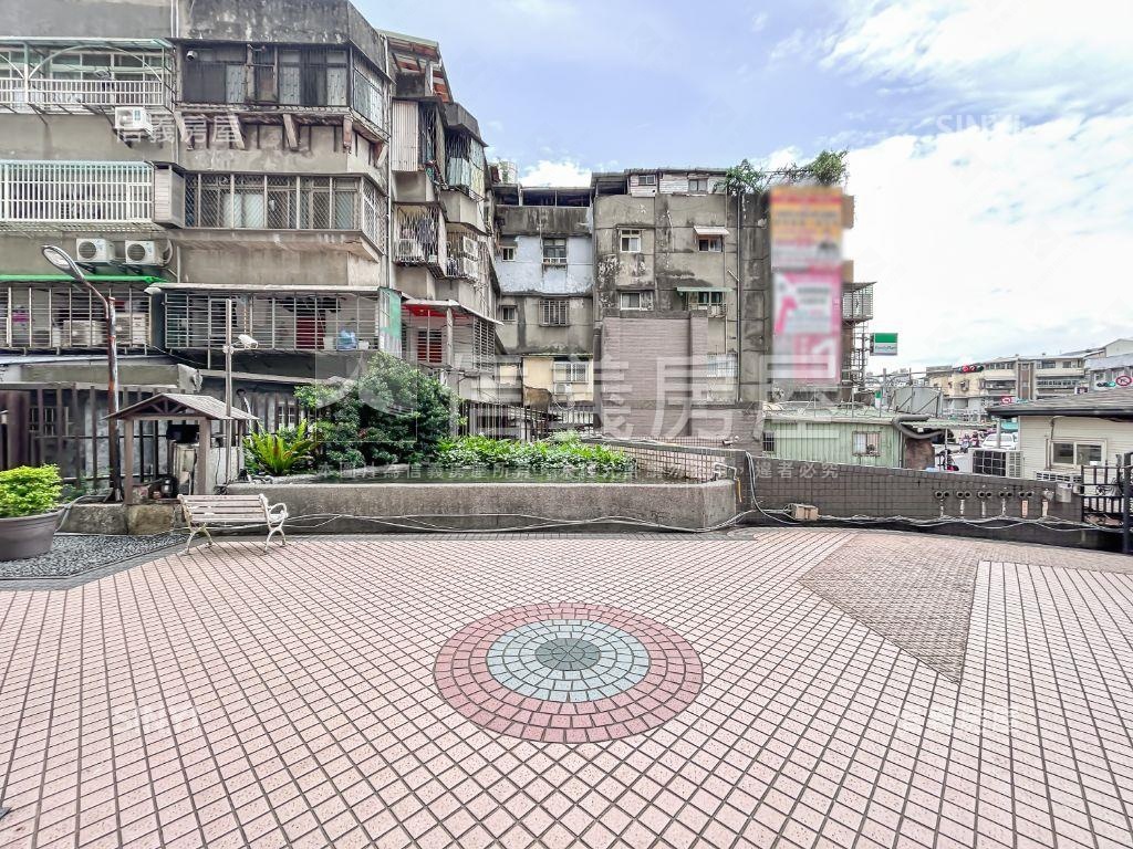 誠意出售景觀佳地點好三房房屋室內格局與周邊環境